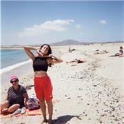 Étudiante en classe préparatoire scientifique ponctuelle et serieuse